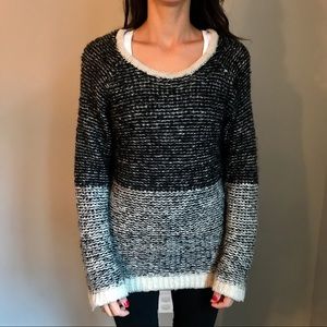 Perfect Fall/Winter oversized knit sweater  🍁